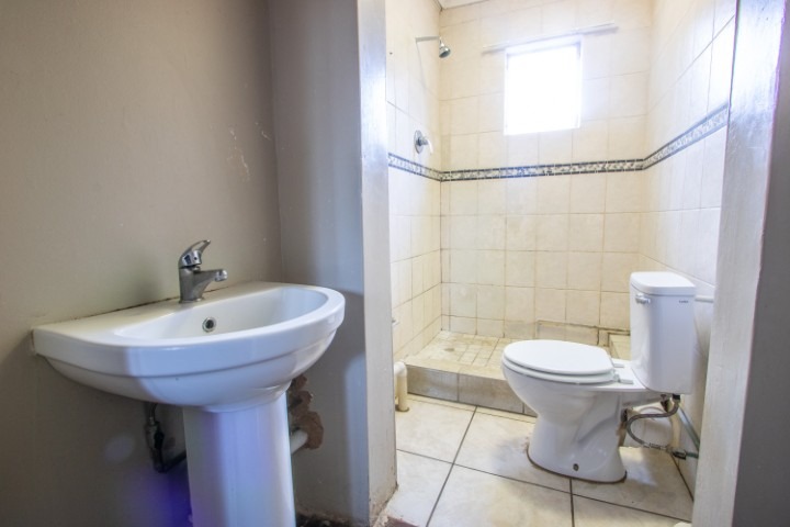 8 Bedroom Property for Sale in Die Bult North West